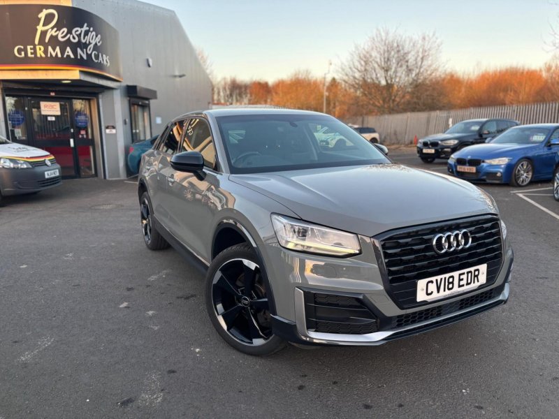 AUDI Q2